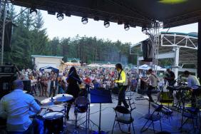 Отдых и праздники на Алтае : Музыкальный фестиваль «Because of the Beatles»