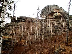 Скалы на вершине горы Круглая - Тещины блины