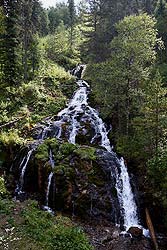 Водопады Емурлинский водопад