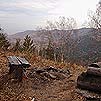 Скамейка на вершине горы Круглой